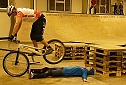 "Bikes in Motion" in der Skaterhalle Sondershausen (Foto: Karl-Heinz Herrmann) "Bikes in Motion" in der Skaterhalle Sondershausen (Foto: Karl-Heinz Herrmann)