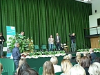 Bild: Verbeamtung von &uuml;beer 350 Lehrerinnen und Lehrern (Foto: Ilka K&uuml;hn)