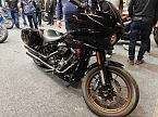Peter Blei unterwegs auf der Motorradmesse (Foto: Peter Blei)