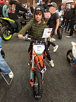 Peter Blei unterwegs auf der Motorradmesse (Foto: Peter Blei)