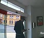 Wer kennt diesen Mann? (Foto: Polizei)