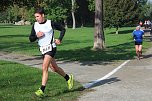 Die langen Strecken beim Stadtparklauf (Foto: Karl-Heinz Herrmann) Die langen Strecken beim Stadtparklauf (Foto: Karl-Heinz Herrmann)