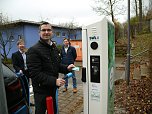Ladesäule in Betrieb genommen (Foto: Ilka Kühn) Ladesäule in Betrieb genommen (Foto: Ilka Kühn)