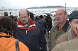 &Uuml;bergeben (Foto: F. Jeschke)