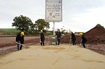 Spatenstich f&uuml;r das letzte Teilst&uuml;ck der neuen B 243 (Foto: oas)