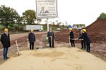 Spatenstich f&uuml;r das letzte Teilst&uuml;ck der neuen B 243 (Foto: oas)