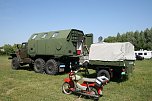 Ural auf dem Campingplatz (Foto: Ulrich Reinboth)