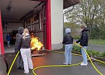 Kleinbrand l&ouml;schen am Girlsday (Foto: Feuerwehr Heiligenstadt )