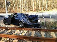 Bild: Unfall am Bahn&uuml;bergang