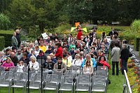Bild: Er&ouml;ffnung im Meyenburg-Park