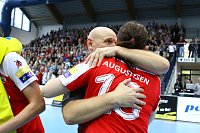 Erster Sieg in der Champions League Bild: Erster Sieg in der Champions League