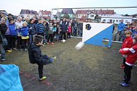 Werder-Bremen-Profis in Bleicherode Bild: Werder-Bremen-Profis in Bleicherode