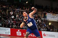 Bild: M&auml;nner beim Indoor