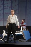 Bild: Sekt und Oper