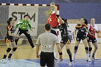 Klarer Sieg für unsere Handball-Damen Bild: Klarer Sieg für unsere Handball-Damen
