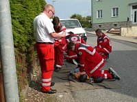 Bild: Junge Sanit&auml;ter im Wettstreit