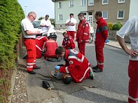 Bild: Junge Sanit&auml;ter im Wettstreit