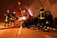 Bild: T&ouml;dlicher Unfall im Tunnel
