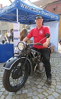 Bild: Attraktionen waren zahlreiche historische Motorr&auml;der