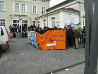 Bild: Protest gegen Neonazis