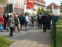 Bild: Protest gegen Neonazis