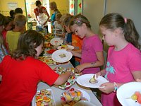 Bild: Schulfest mit gesundem Fr&uuml;hst&uuml;ck