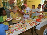 Bild: Schulfest mit gesundem Fr&uuml;hst&uuml;ck