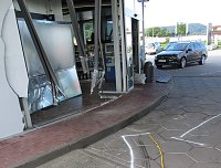 Bild: Tankstelle verw&uuml;stet