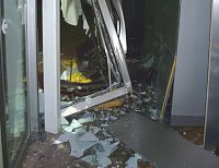 Bild: Tankstelle verw&uuml;stet