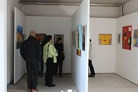 Bild: 100 Werke der 8. JugendKunstBiennale