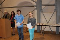 Bild: 100 Werke der 8. JugendKunstBiennale