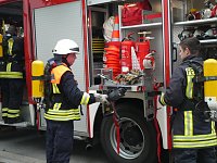 Bild: Feuerwehr&uuml;bung bei der Sparkasse