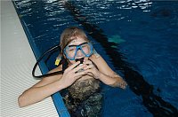 Bild: Pool-Party im Badehaus.NNZ-City Scout on Tour