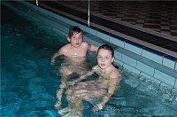 Bild: Pool-Party im Badehaus.NNZ-City Scout on Tour