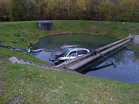 Ab ins Becken und wieder raus Bild: Ab ins Becken und wieder raus