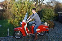Motorroller aus sozialistischen Staaten rollten auch in der DDR Bild: Motorroller aus sozialistischen Staaten rollten auch in der DDR