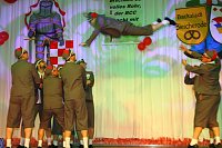 Zum 8. Männerballettwettbewerb des BCC im Bleicheröder Kulturhaus sollte es zum Kopf an Kopf Tanzen kommen Bild: Zum 8. Männerballettwettbewerb des BCC im Bleicheröder Kulturhaus sollte es zum Kopf an Kopf Tanzen kommen