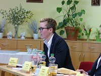 Übergabe der Bauschutzbrillen an Abgeordneten des Landtages Bild: Übergabe der Bauschutzbrillen an Abgeordneten des Landtages