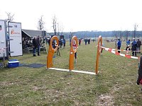 Bild: Kinder und Jugendliche beim Possenlauf