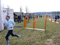 Bild: Kinder und Jugendliche beim Possenlauf