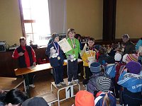 Bild: Kinder und Jugendliche beim Possenlauf