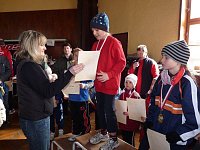 Bild: Kinder und Jugendliche beim Possenlauf