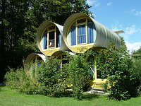 Glamping: SwissTubes auf TCS Camping Thunersee / Schweiz Bild: Glamping: SwissTubes auf TCS Camping Thunersee / Schweiz