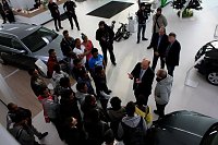 Nicht reden, handeln - die Autohaus Peter Gruppe und andere Unternehmer starten Ausbildungsoffensive Bild: Nicht reden, handeln - die Autohaus Peter Gruppe und andere Unternehmer starten Ausbildungsoffensive