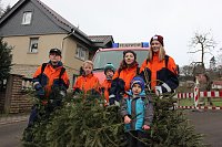 Bild: Weihnachtsb&auml;ume eingesammelt