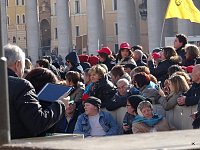 Bild: Pater Pio Gebetsgruppen beim Papst in Rom