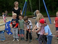 Bild: Einweihung Spielplatz Heinestra&szlig;e