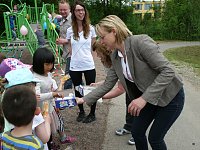 Bild: Einweihung Spielplatz Heinestra&szlig;e