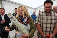 Bild: Mit Festakt schiefer Turm als gerettet gefeiert
