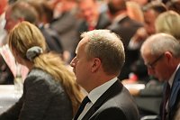 Bild: Feierliche Firmen&uuml;bergabe
